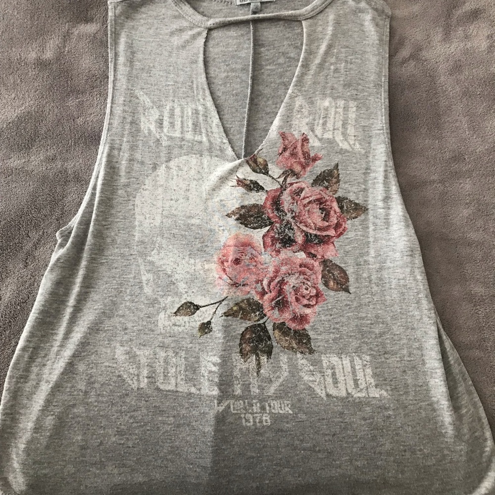 Rocker cutout tank